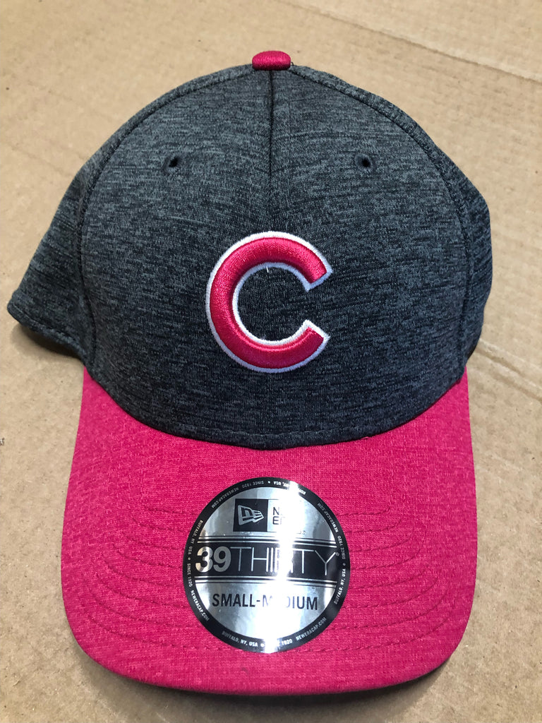 Baseballism Hang Your Hat Women's Era Tee - Chicago Cubs XLarge